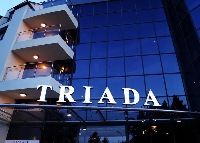 Triada Hotel