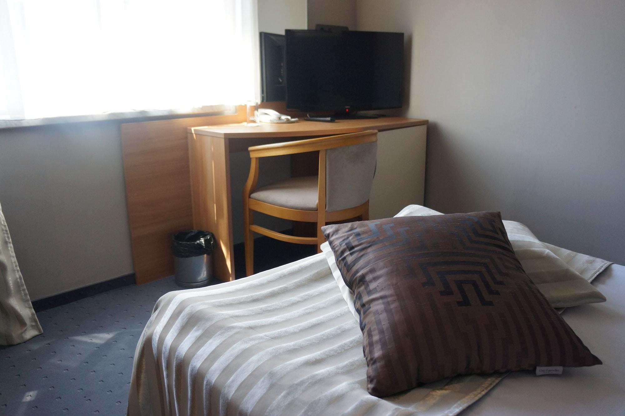 Triada Hotel